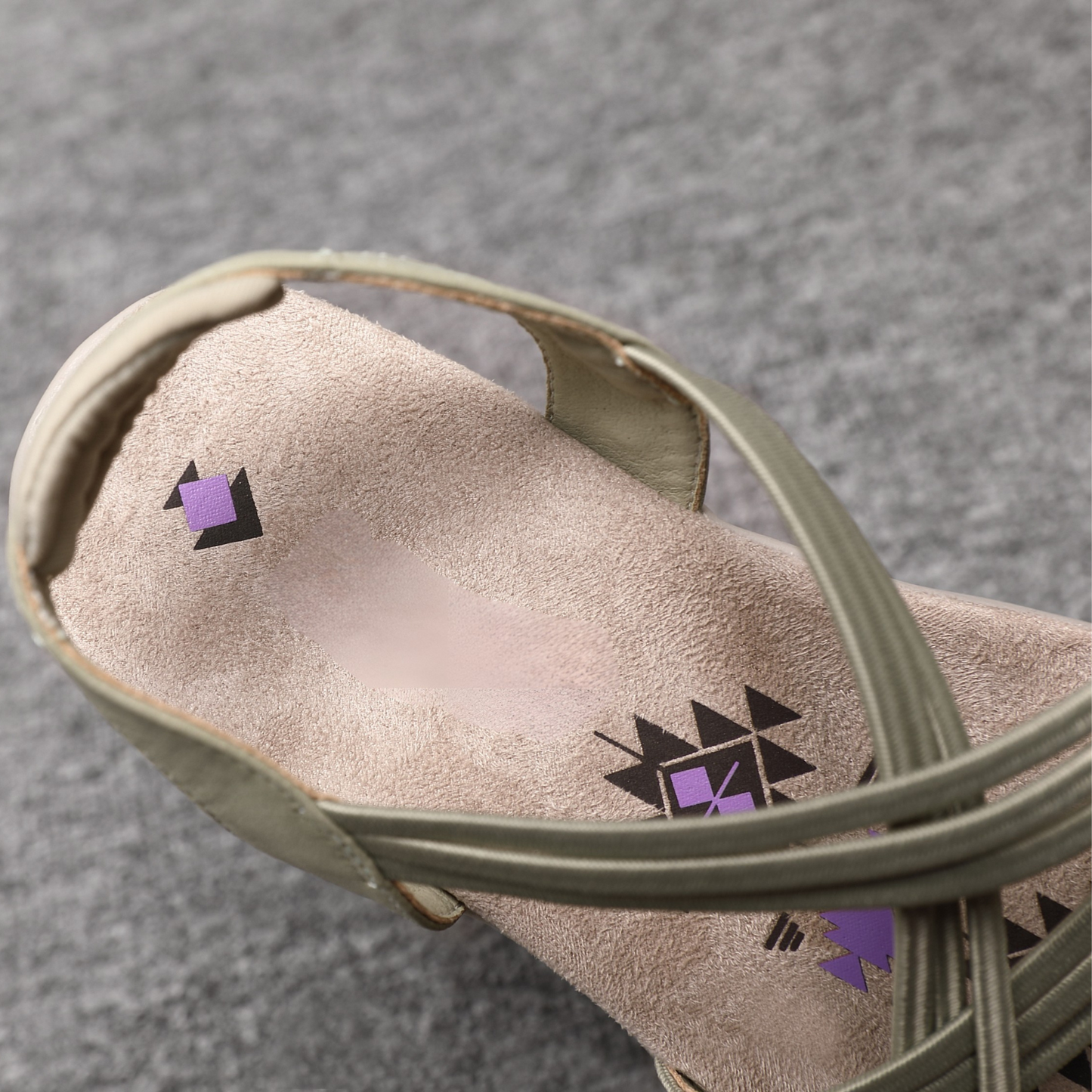 Women's Elastic String Cushioned Sandals A68539